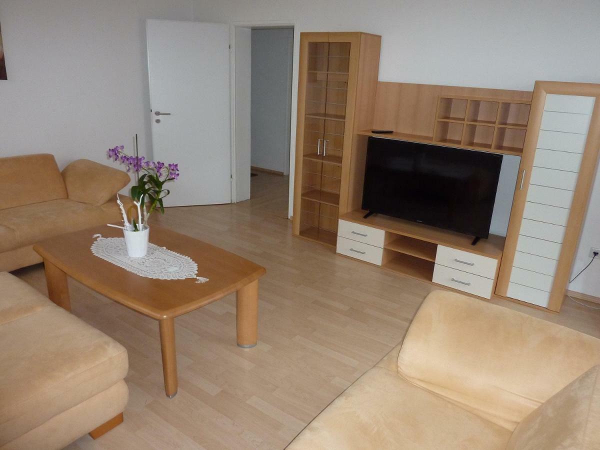 Ferienwohnung Landwehr Großostheim Eksteriør bilde